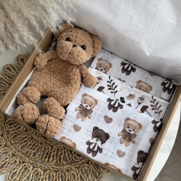 Migdukas meškiukas ir merliukai su meškiukais