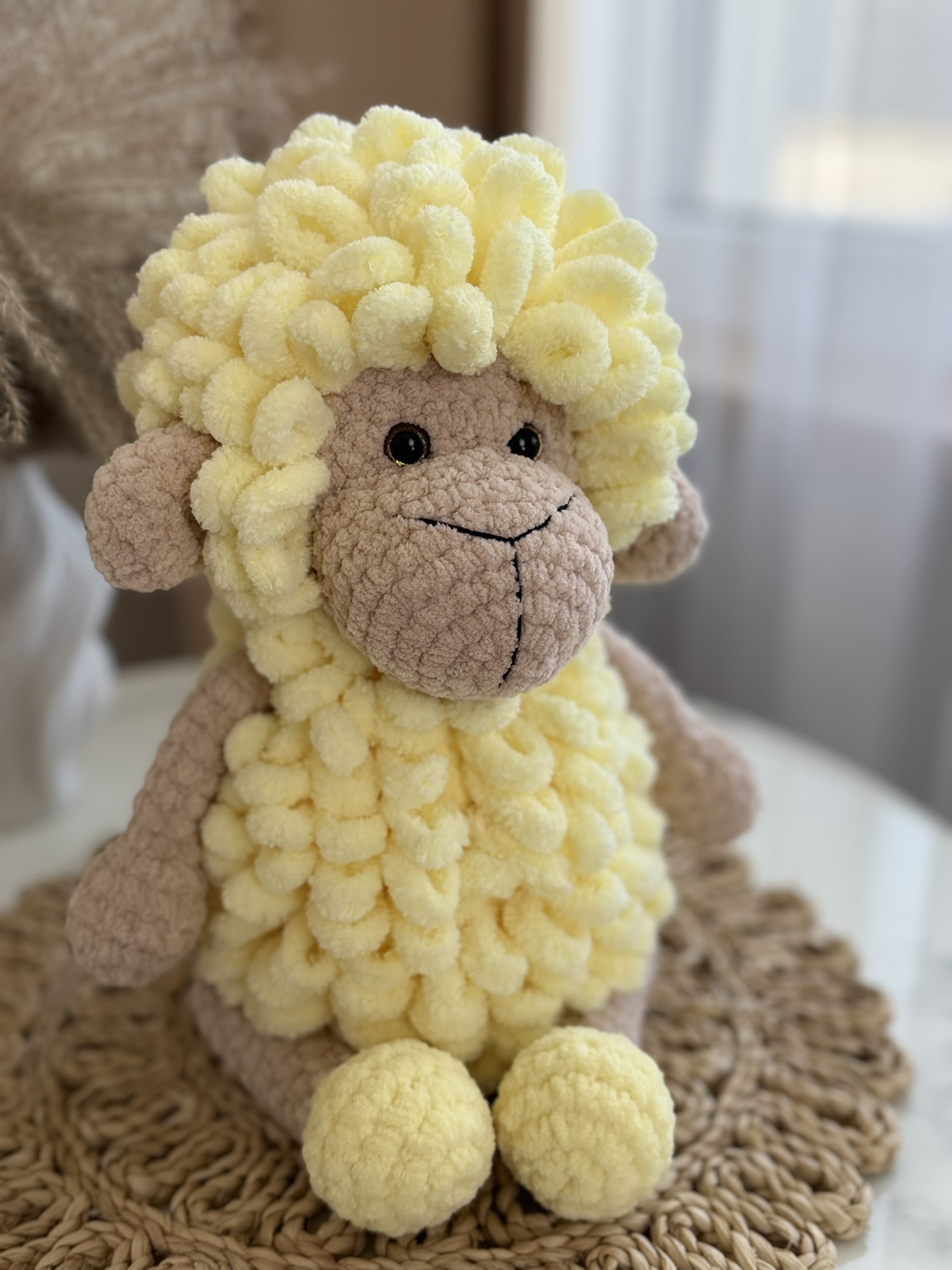 mini geltona avytė mini geltona avytė