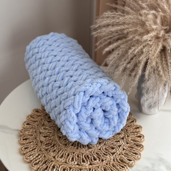 puffy pledas Žydras