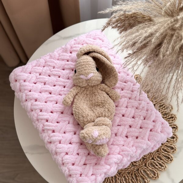 migdukas zuikutis ir puffy pledukas