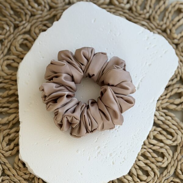 MIDI Armani šilko gumytė (Smėlio sp.)