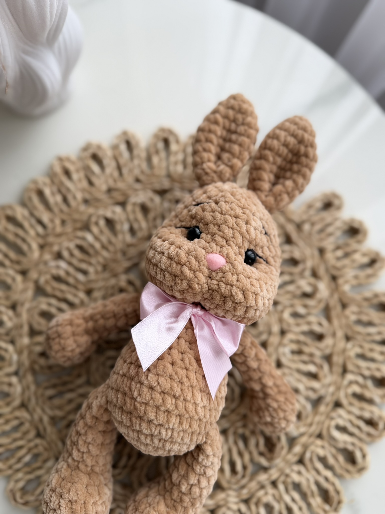 Mini zuikutis rudas su rožiniu kaspinu - Image 3